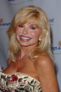 Loni Anderson : at the 4th Annual Adopt Minefield Gala at Century Plaza Hotel