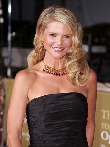 Christy Brinkley : Christie Brinkly recent appearance on the red carfpet of the Metropolitan Opera Season Opening Night Gala