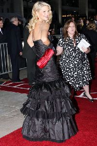 Christy Brinkley : at the Metropolitan Opera Season Opening Night Gala on September 22nd, 2008