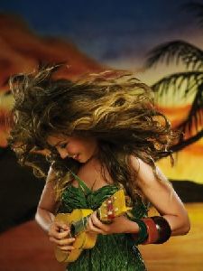 Thalia : Thalia new Lunada video clip photoshoot