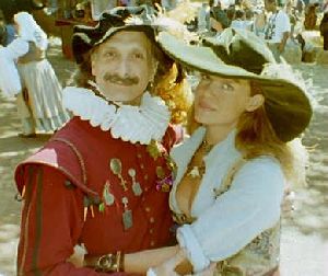 Claudia Christian : Claudia wearing an extra large hat