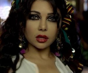 Haifa Wehbe stunning eyes Yabn El Halal