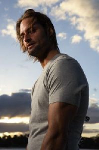 Josh Holloway : Photoshoot of josh holloway from the down side