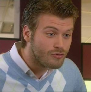 Kivanc Tatlitug still picture from muhannad and noor