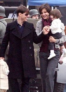 Suri Cruise with both mom and dad, Tom Cruise and Katie Holmes