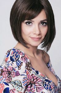 Songul Oden short hair cut