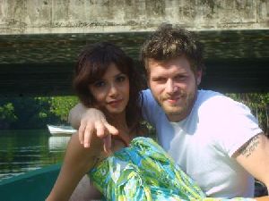 Songul Oden and Kivanc Tatlitug on a vacation