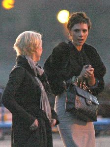 VICTORIA BECKHAM : Battersea Heliport London on December 2008