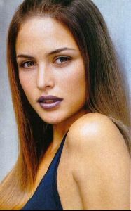 josie maran : 22