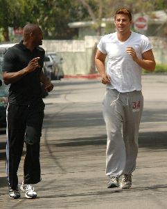 David Boreanaz working out to stay fit