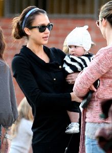 Jessica Alba Jessica Alba and Honor Marie Warren at the park