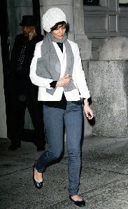 Katie Holmes : leaves her apartment to perform in the broadway play  All My Sons  on the 6th January 2009