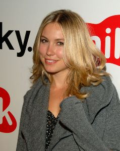 Sarah Carter at LA Milk Boutique 2006