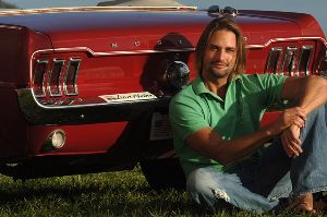 Josh Holloway HQ at the car