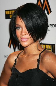 Rihanna new hair cut