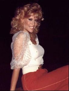 judy landers : 11