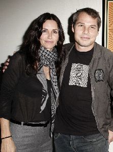 Courteney Cox : at the Feeding America cocktail party on Friday January 9th 2009 in Los Angeles