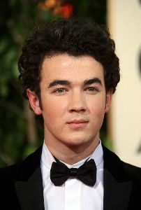 Kevin Jonas at the 66th Annual Golden Globe Awards