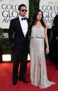 angelina jolie and Brad Pitt at the 66th Annual Golden Globe Awards