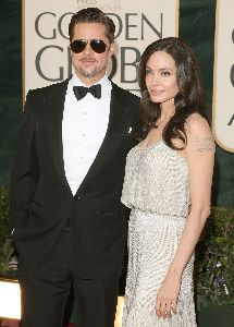 angelina jolie and Brad Pitt at the 66th Annual Golden Globe Awards