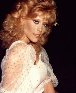 judy landers : 9