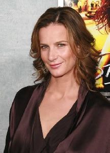 Rachel Griffiths : at step up movie premiere in los angeles