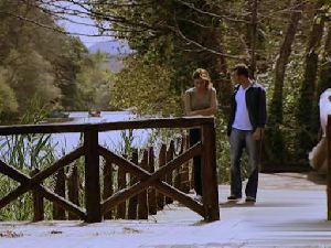 Ahmet Kaynak as Ender and Yesim Buber as Ezel in Kaybolan yillar