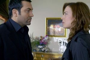 Yesim Buber and Saruhan Hunel as Esmer and Ezel in the turkish tv series Kaybolan yillar