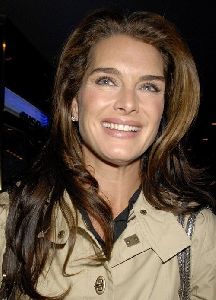 Brooke Shields : leaving NBC Studios after appearing on the Late Night show with Conan O Brien in New York City on the 26th of September 2008