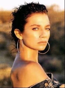 justine bateman : 1