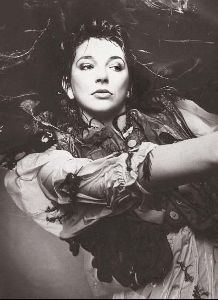 kate bush : 17