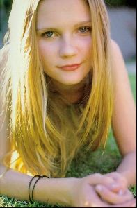 kirsten dunst : 64