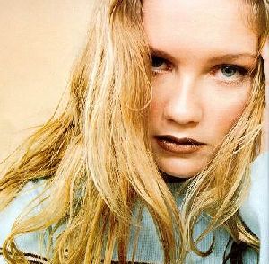 kirsten dunst : kirsten dunst 19