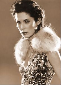 lara flynn boyle : lara-flynn-boyle-08