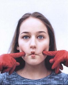 leelee sobieski : 40