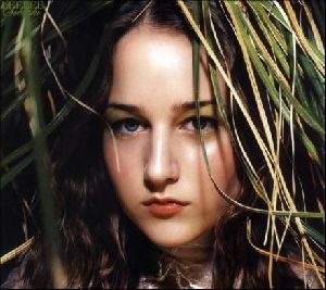 leelee sobieski : 44