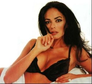 maria grazia cucinotta : 9