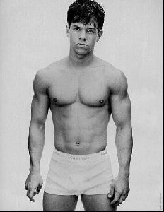 mark wahlberg : 45