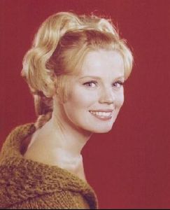 marta kristen : 1