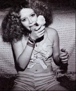 natasha lyonne : 14