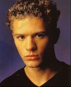 ryan phillippe : 35