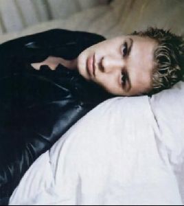 ryan phillippe : 46