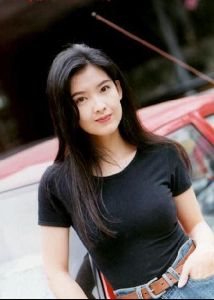 vivian chow : 1