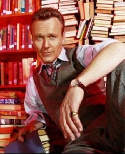 Actor anthony stewart head : 20