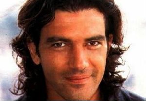 Actor antonio banderas : 26