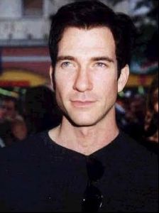 Actor dylan mcdermott : 38