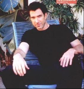 Actor dylan mcdermott : 7