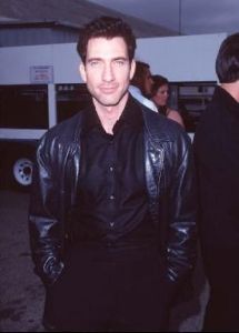 Actor dylan mcdermott : 9