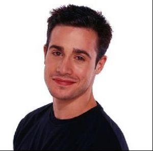 Actor freddie prinze jr : 20