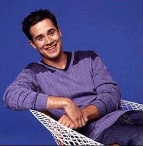 Actor freddie prinze jr : 21